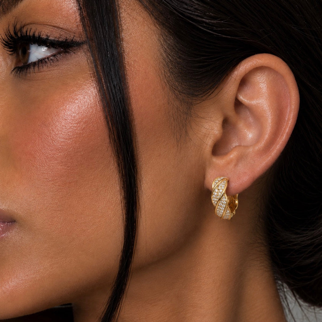 Marbéll Lumière Twist Hoops – Gold