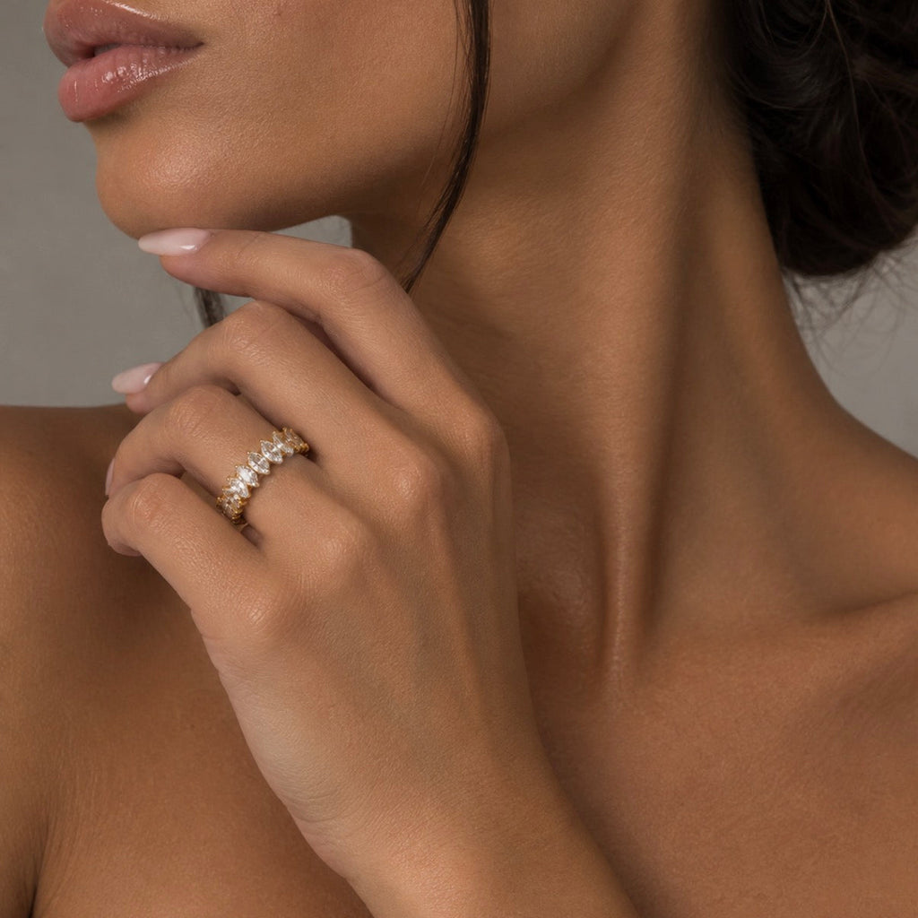 Éclat Marquise Eternity Ring – Gold