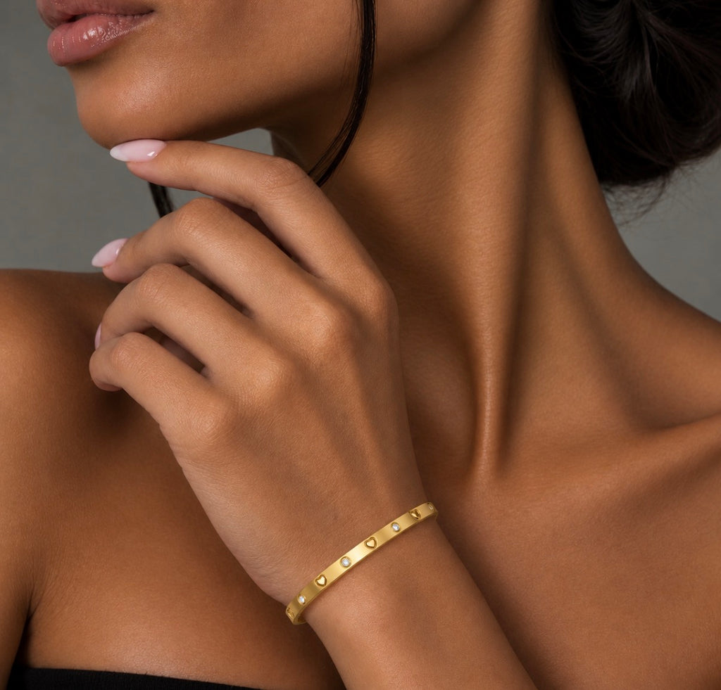 Amour Heart Armreif – Gold