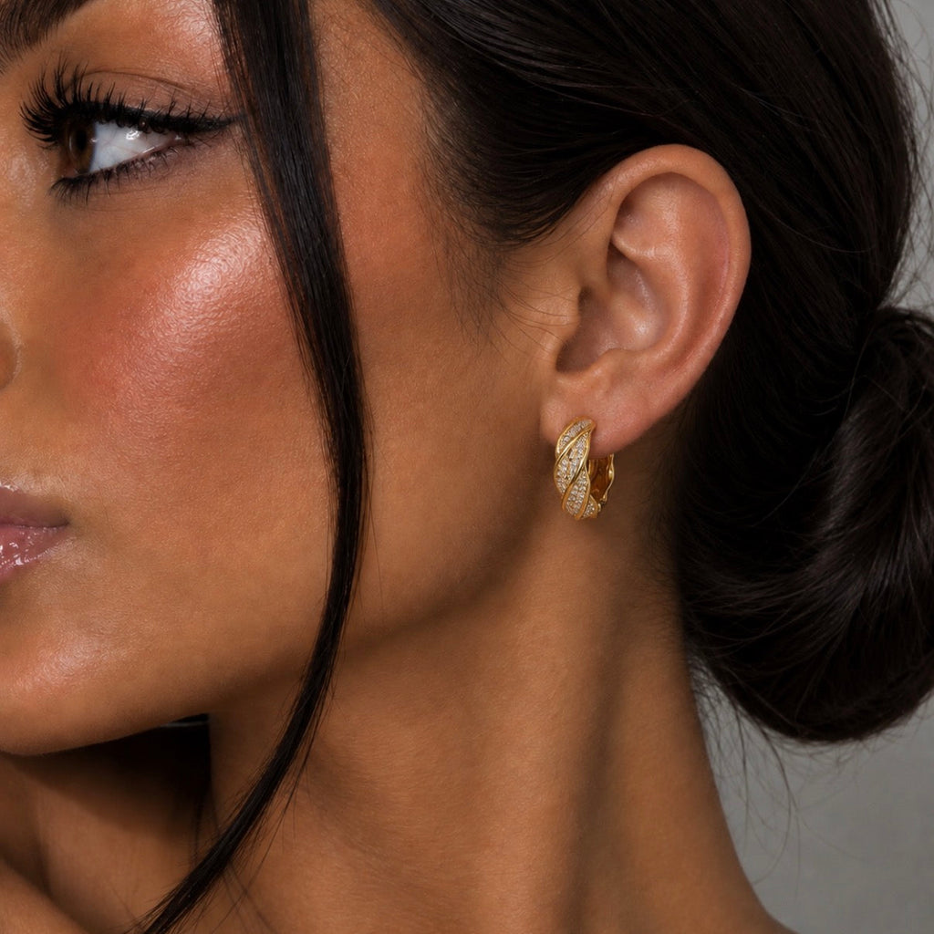 Marbéll Lumière Twist Hoops – Gold